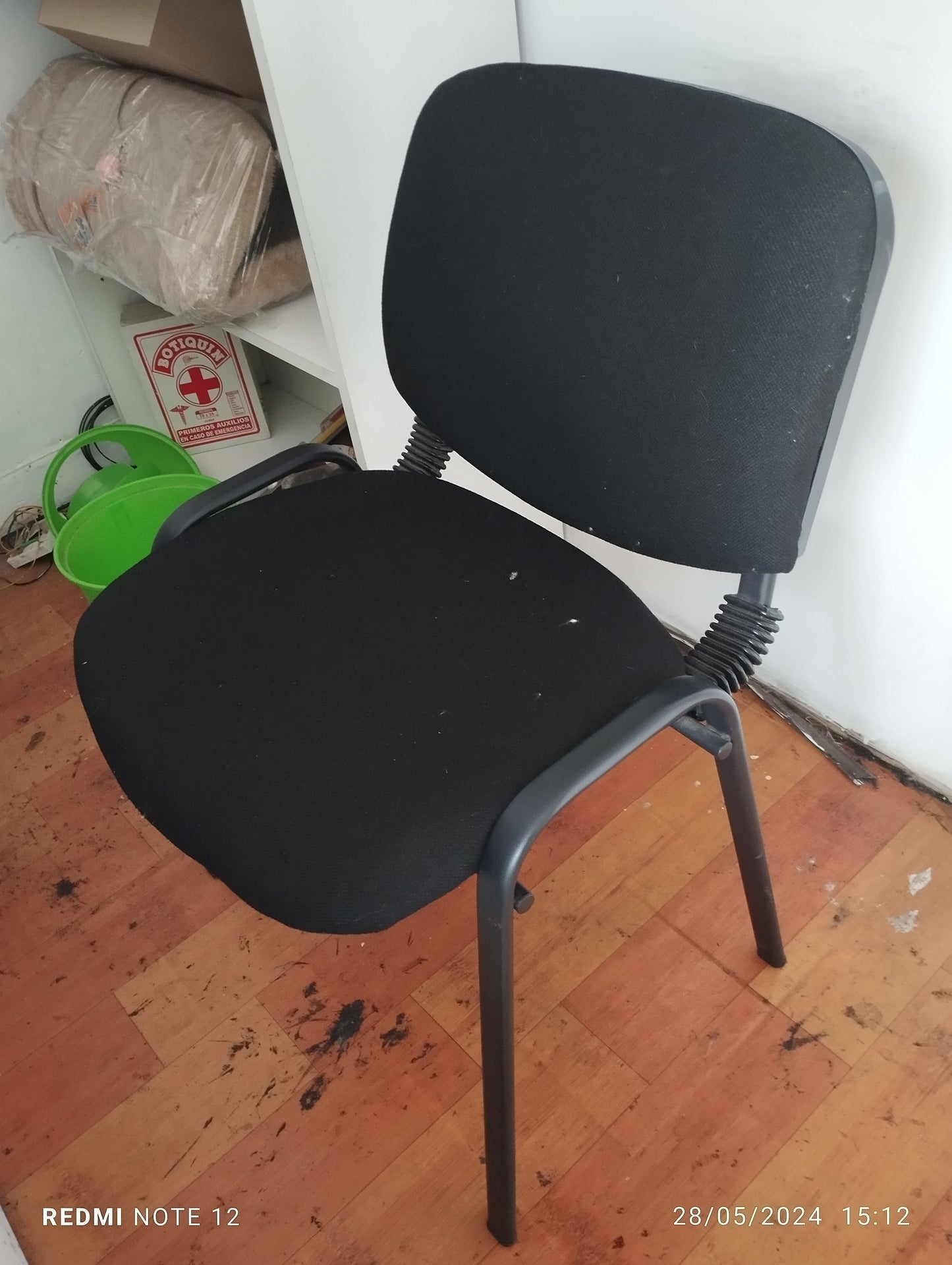 Silla de Visita ISO Tapizada – Color Negro
