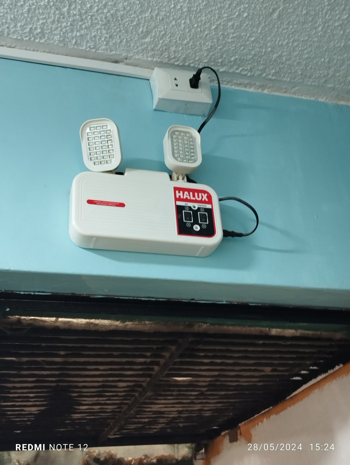 Lámpara de Emergencia 48 LED – 800LM | Halux